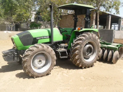 DEUTZ FAHR 80, 90 AGROLUX USE AND MAINTENANCE MANUAL PDF Download